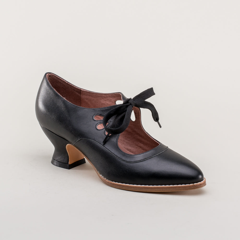 Gibson Edwardian Leather Shoes (Black)