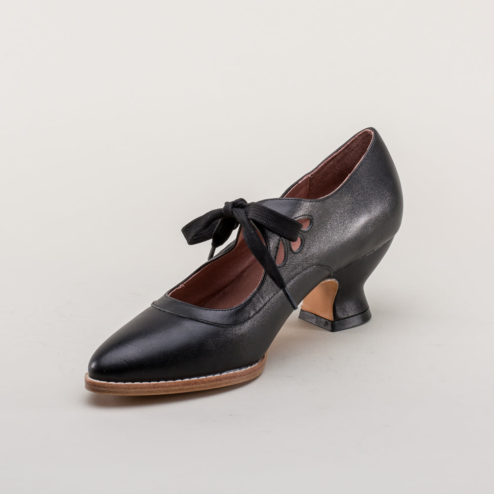 Gibson Edwardian Leather Shoes (Black)